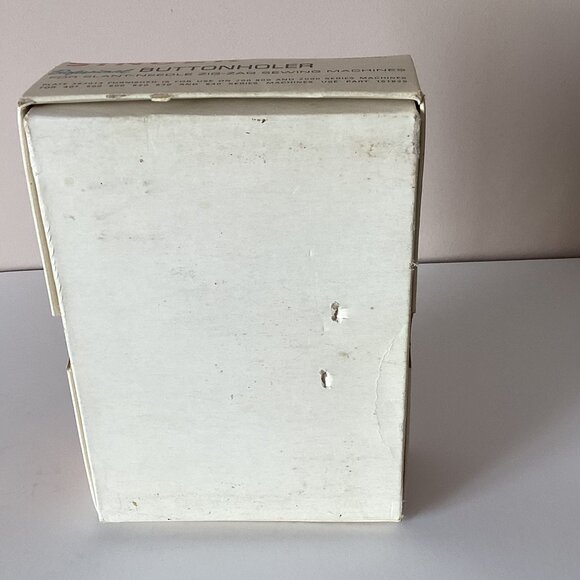 Vintage Singer Professional Buttonholer Zig Zag 5 Styles Eyelet Sewing Machine - Picture 4 of 9